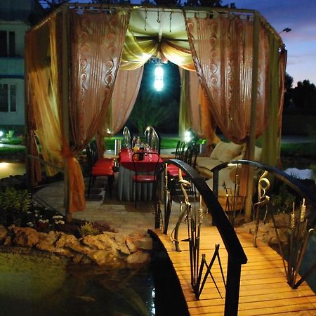 Advantage Hotel Samarcanda Exterior foto